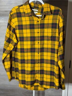 Amazon Essentials Yellow Plaid Button-Down Long Sleeve Shirt 1319